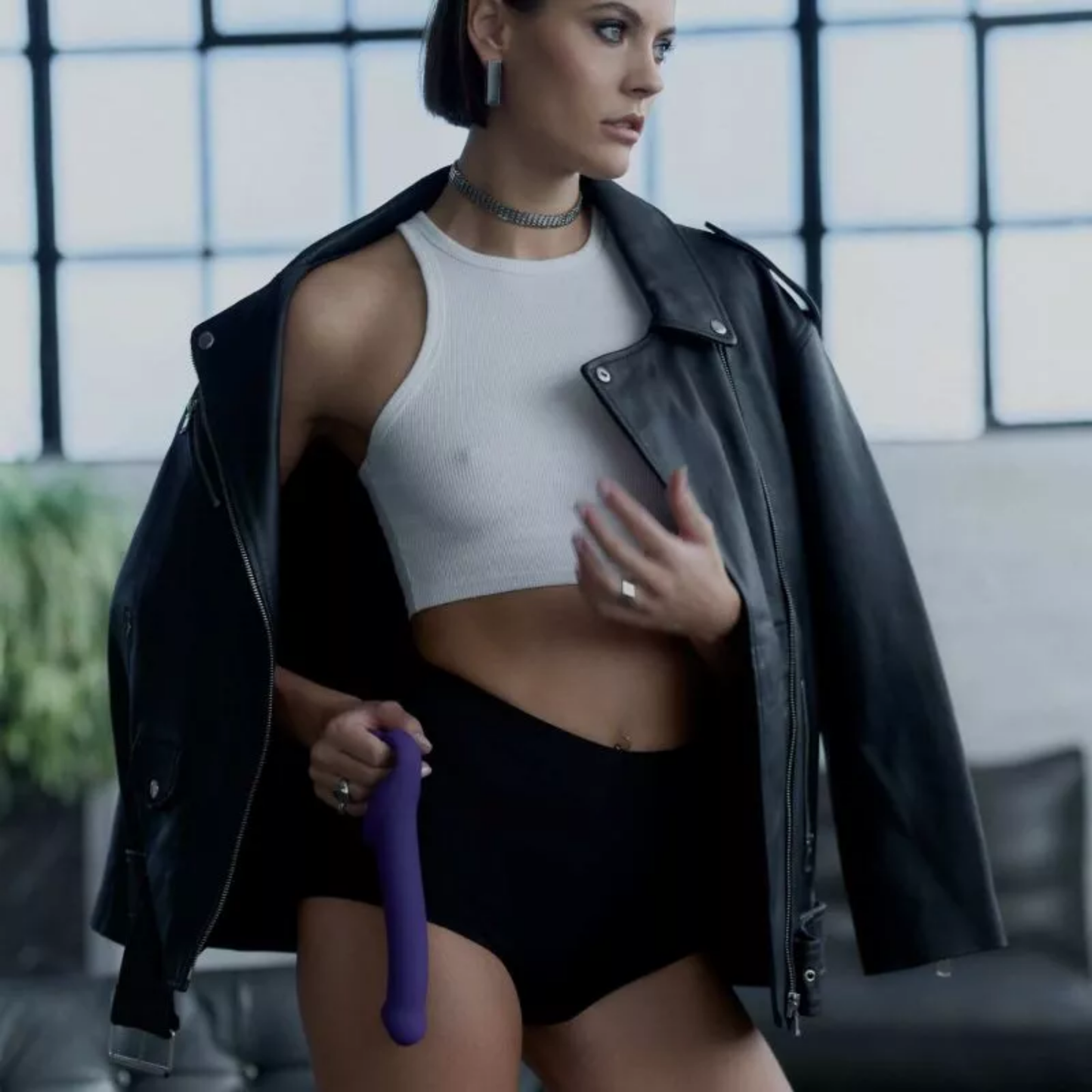 Strapless Strap-On No Vibe!