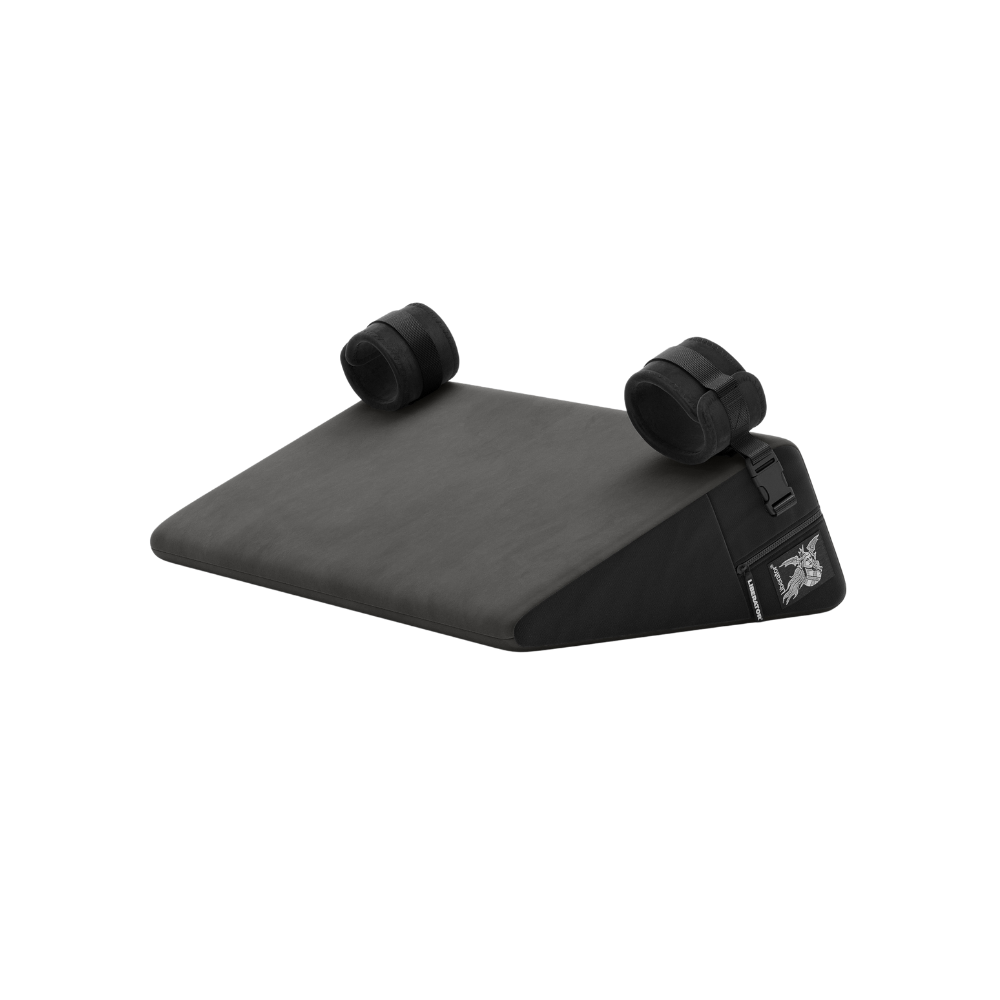 Wedge (with ties)