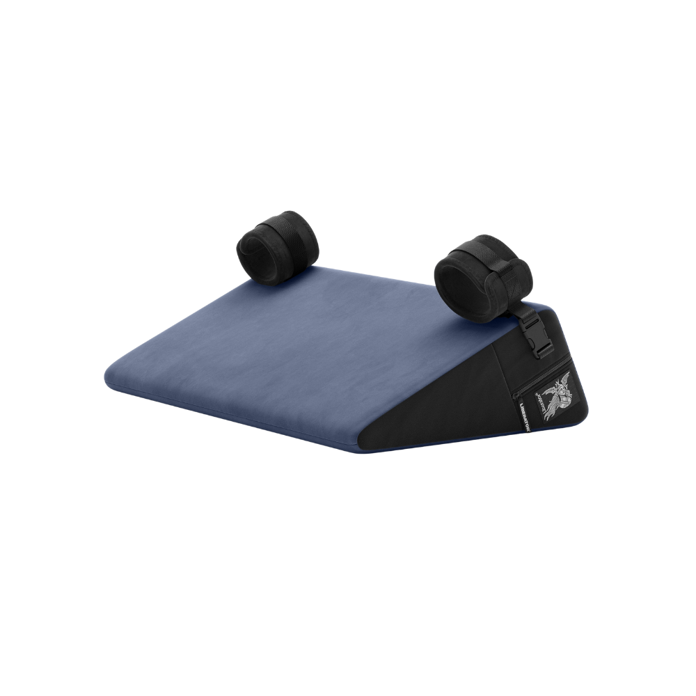 Wedge (with ties)