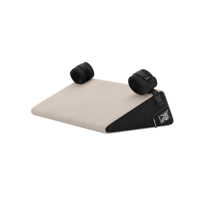 Wedge (with ties)